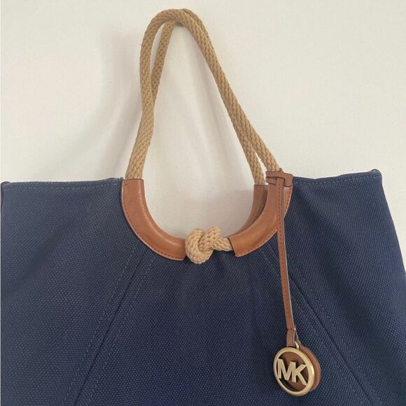 Michael Kors Isla Ring Canvas Shoulder Tote Bag Admiral Blue - Picture 5 of 5
